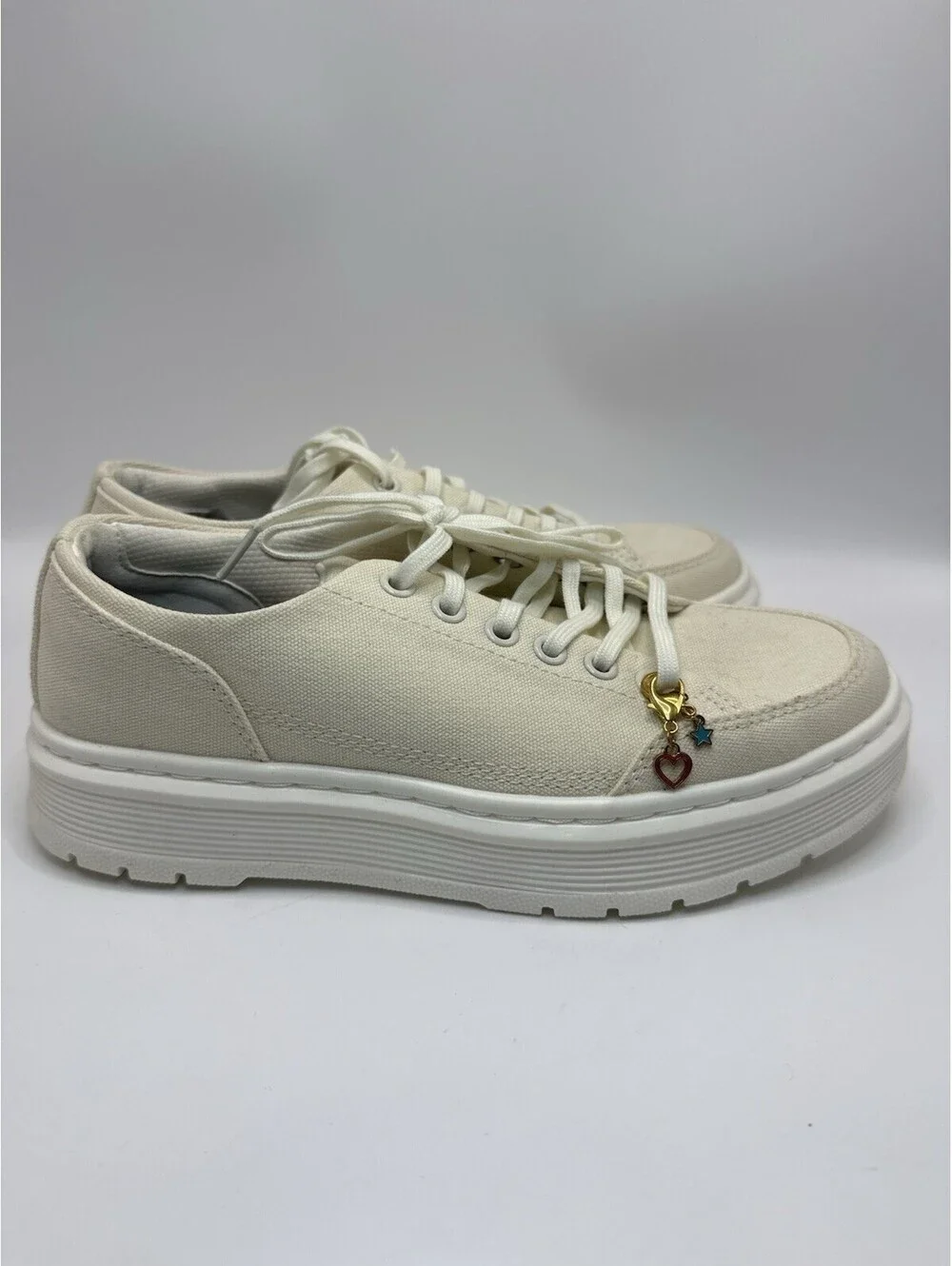 Dr. Martens Brookline 6-Eye Canvas Shoe Off White Womens Size 6 NWOB